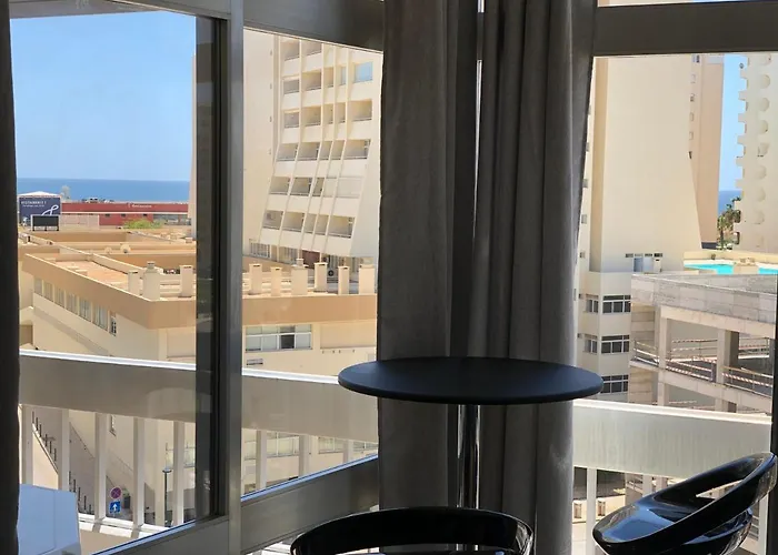 Praia Da Rocha Apartment 7 - Apartamento 613 Tarik - A Apartment